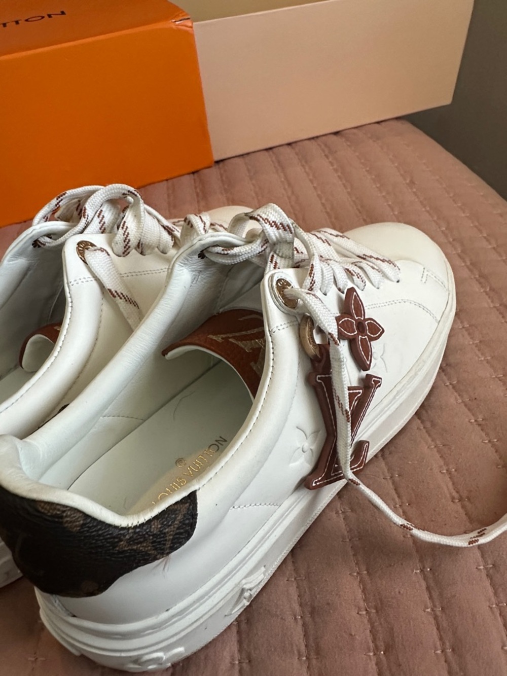Louis Vuitton White Leather Sneakers with Brown Monogram Detail - Picture 7 of 9